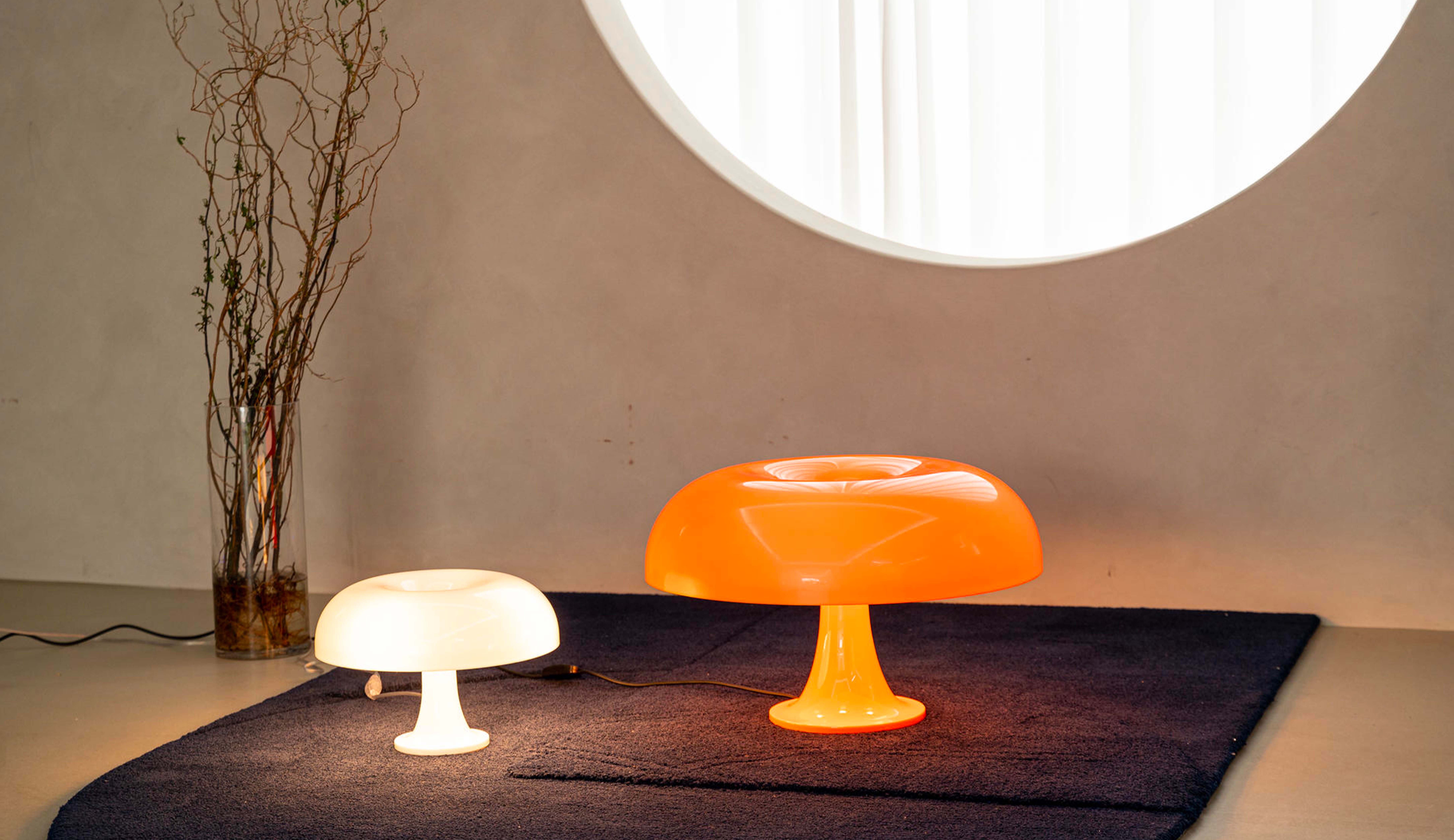 Iconic Lampe Nesso : coup de projecteur sur la lampe de Giancarlo Mattioli