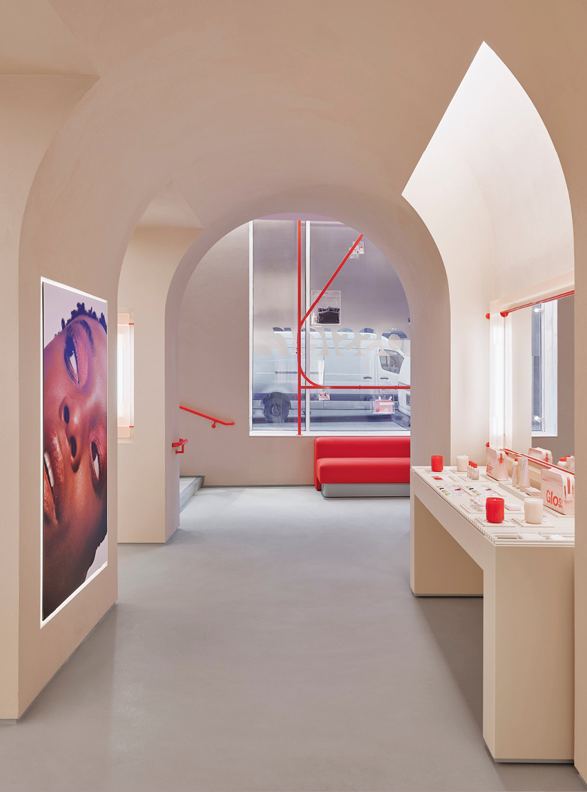 glossier-ouvre-une-nouvelle-boutique-new-york-dans-le-quartier-de-soho