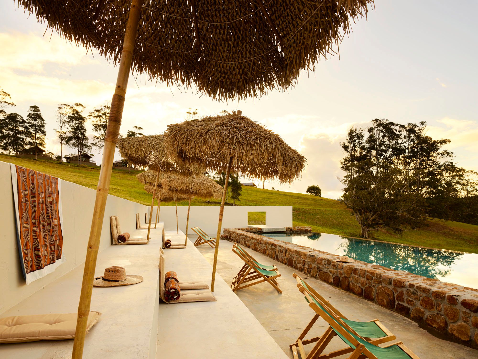Sun Ranch Style Sun Ranch : un ranch contemporain dans l'arrière-pays de Byron Bay